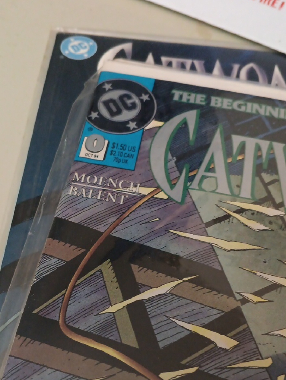 DC Catwoman Comic Cover in Purple and Green In A Sleeve - Picture 2 of 2